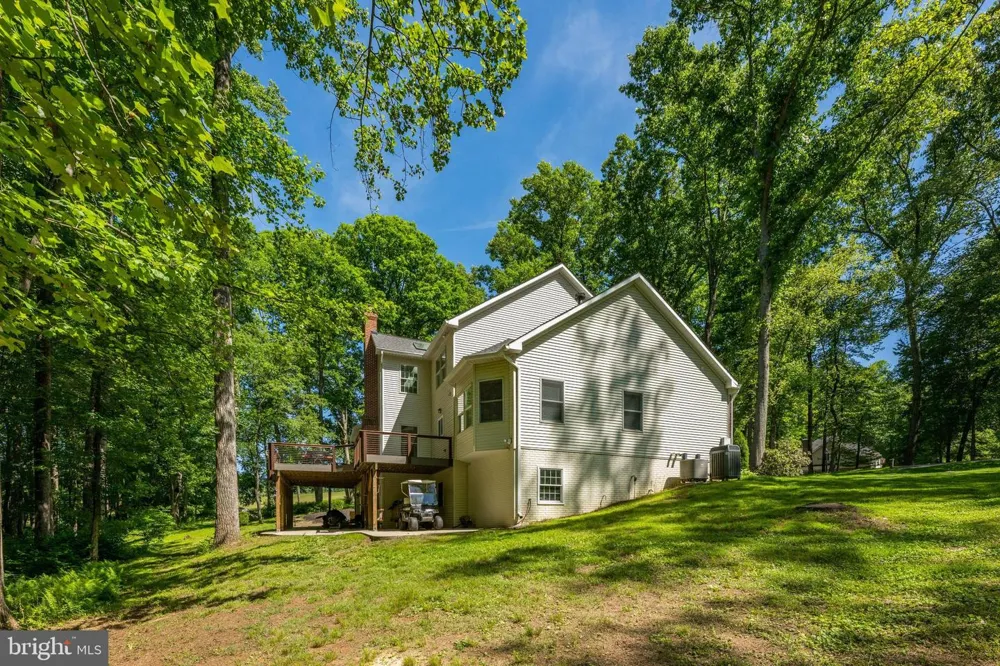 7921 GOODHURST DRIVE Gaithersburg, MD 20882