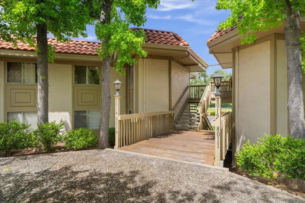 8014 Pinot Noir Court San Jose, CA 95135