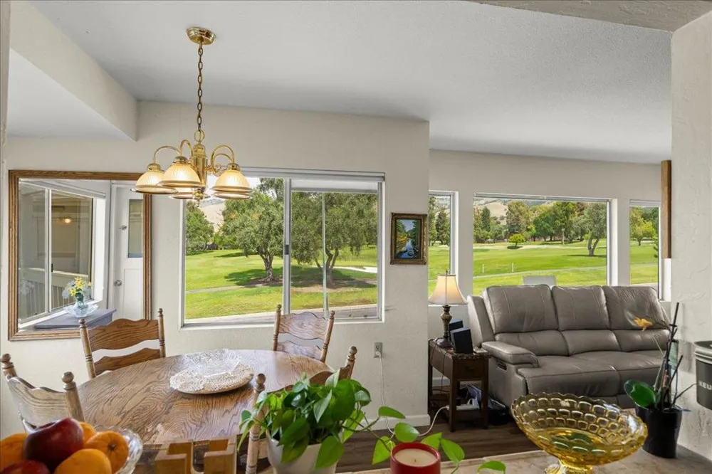 8014 Pinot Noir Court San Jose, CA 95135