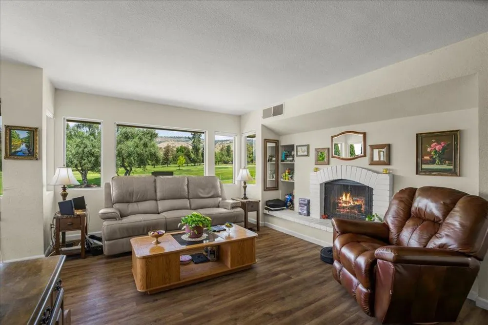 8014 Pinot Noir Court San Jose, CA 95135
