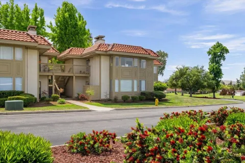 8014 Pinot Noir Court