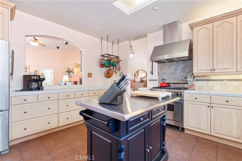 9905 Corriente Atascadero, CA 93422