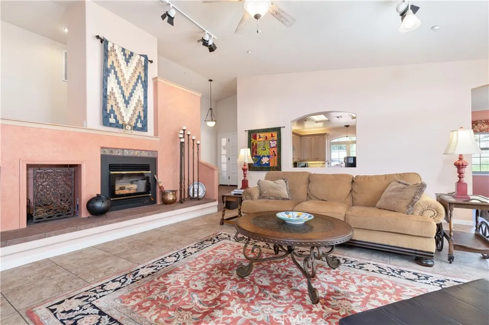 9905 Corriente Atascadero, CA 93422