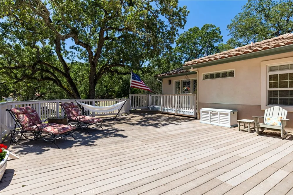 9905 Corriente Atascadero, CA 93422