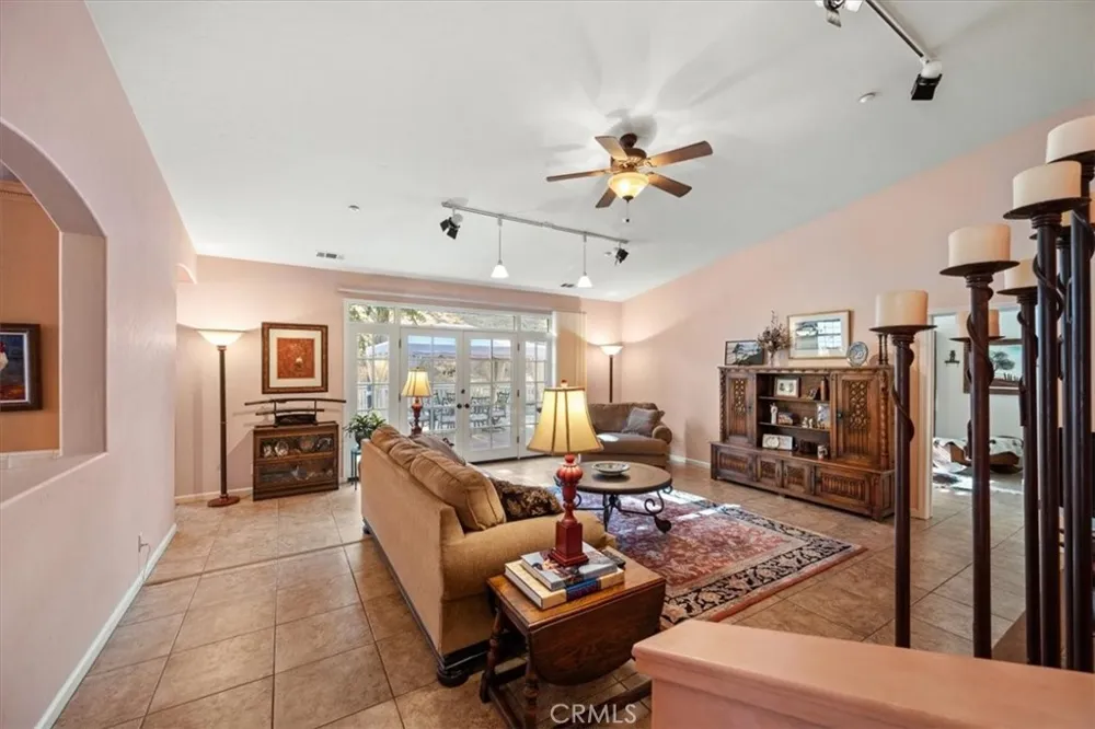 9905 Corriente Atascadero, CA 93422
