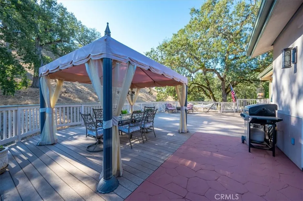 9905 Corriente Atascadero, CA 93422