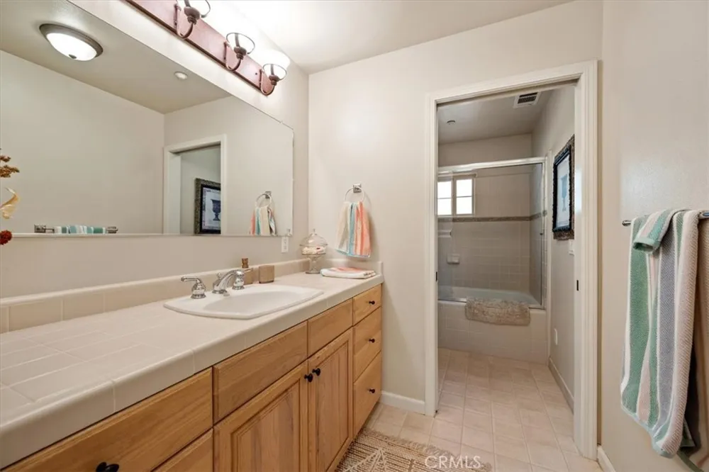 9905 Corriente Atascadero, CA 93422