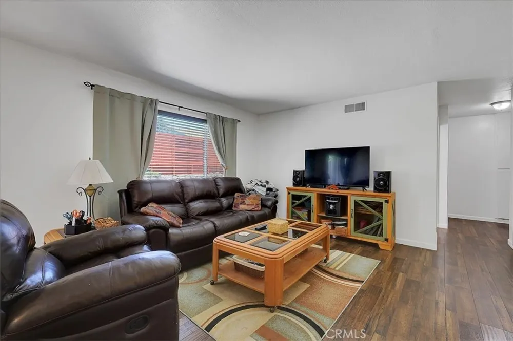 7048 Kilkenny Dr Sacramento, CA 95842