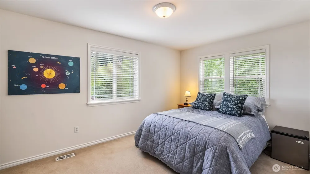 1002 U STREET NW Auburn, WA 98001