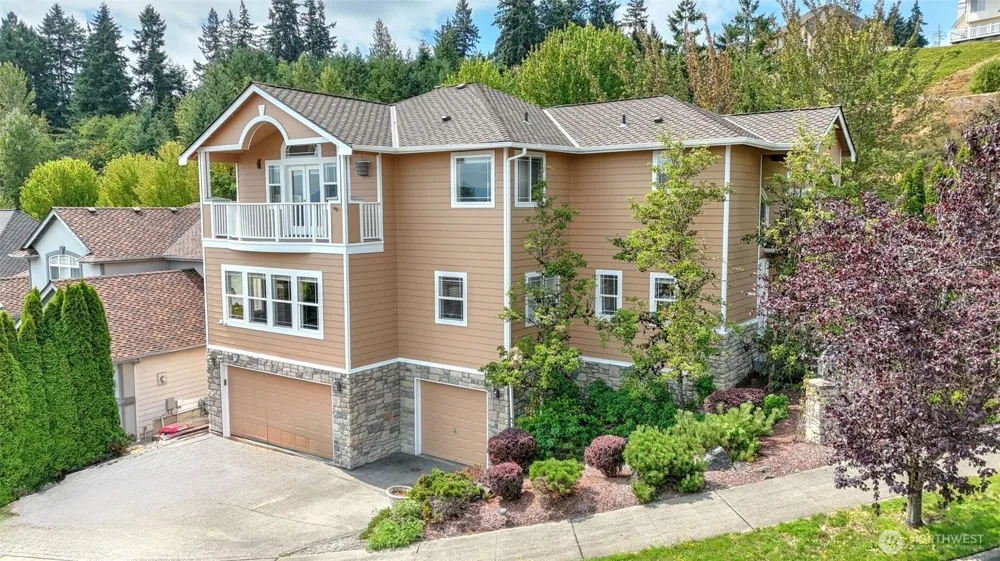 1002 U STREET NW Auburn, WA 98001