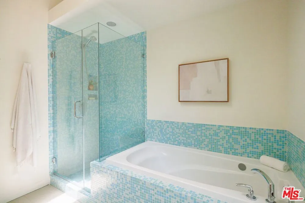3554 Berry Drive Studio City, CA 91604