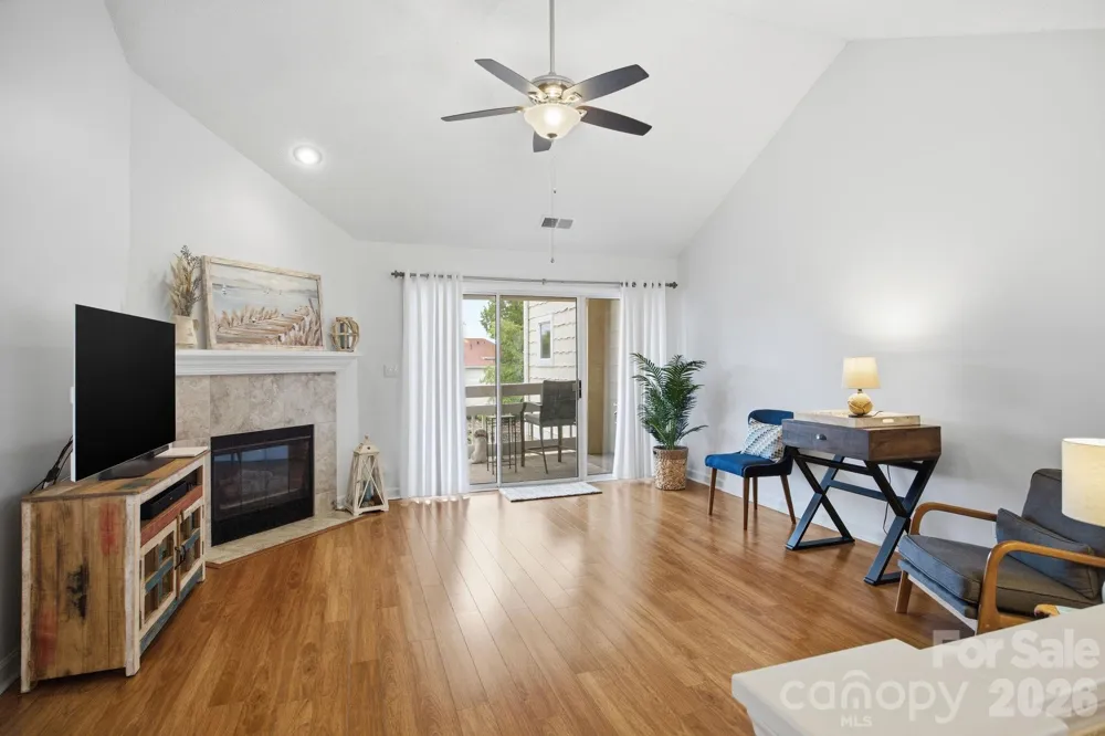 18009 Kings Point Drive #I Cornelius, NC 28031