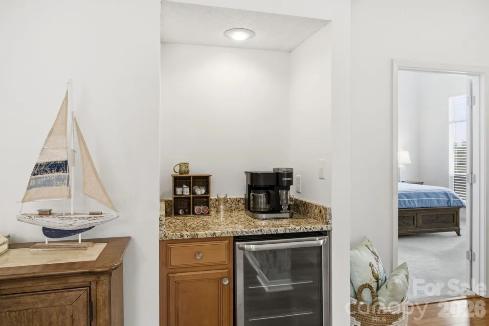 18009 Kings Point Drive #I Cornelius, NC 28031