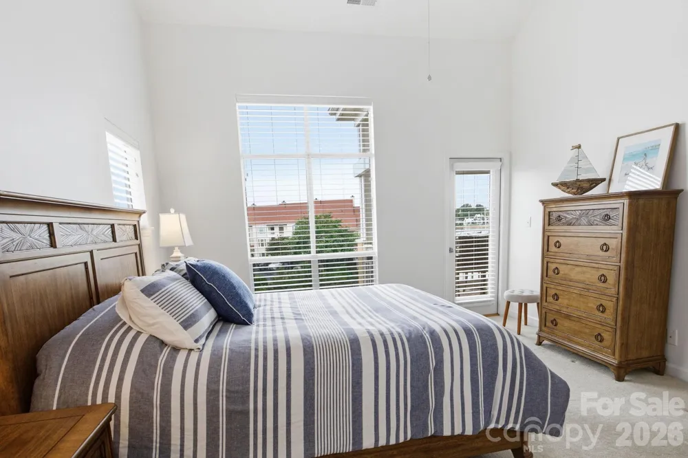 18009 Kings Point Drive #I Cornelius, NC 28031