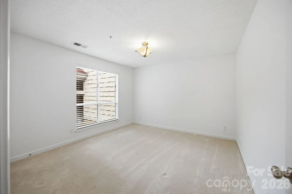 18009 Kings Point Drive #I Cornelius, NC 28031