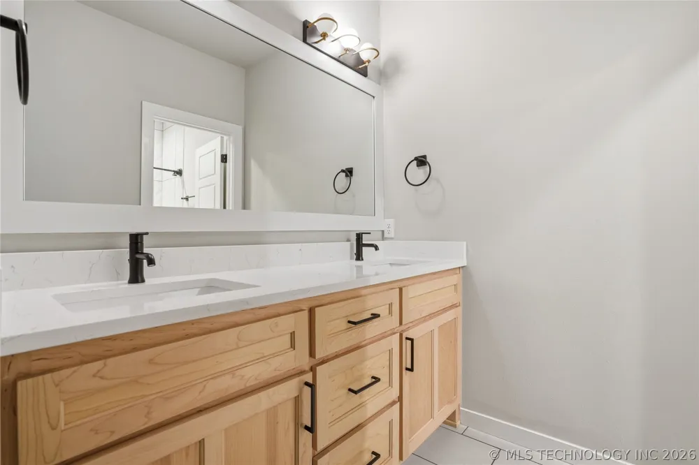 3732 E 115th Place S Tulsa, OK 74137
