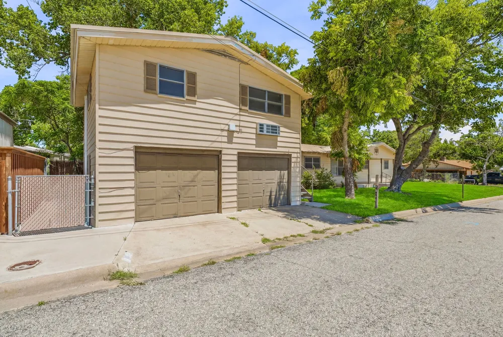 1571 W Ash Street Stephenville, TX 76401
