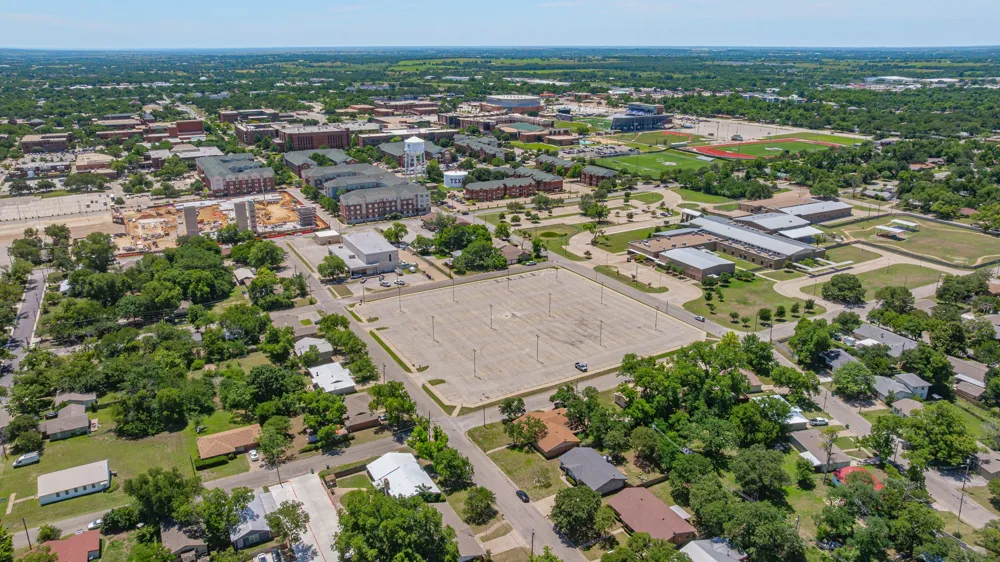 1571 W Ash Street Stephenville, TX 76401