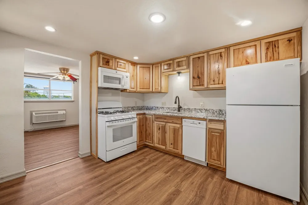 1571 W Ash Street Stephenville, TX 76401