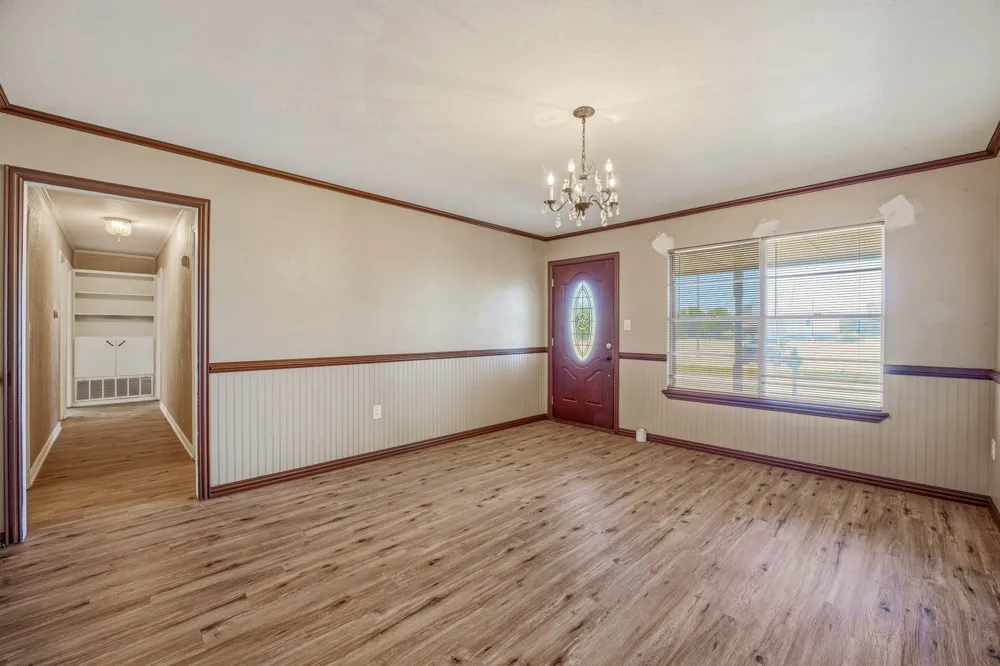 1571 W Ash Street Stephenville, TX 76401