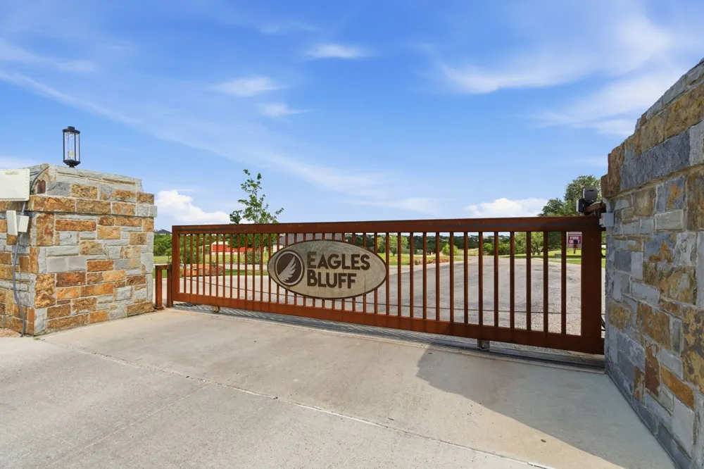 1025 Sky Road Weatherford, TX 76087