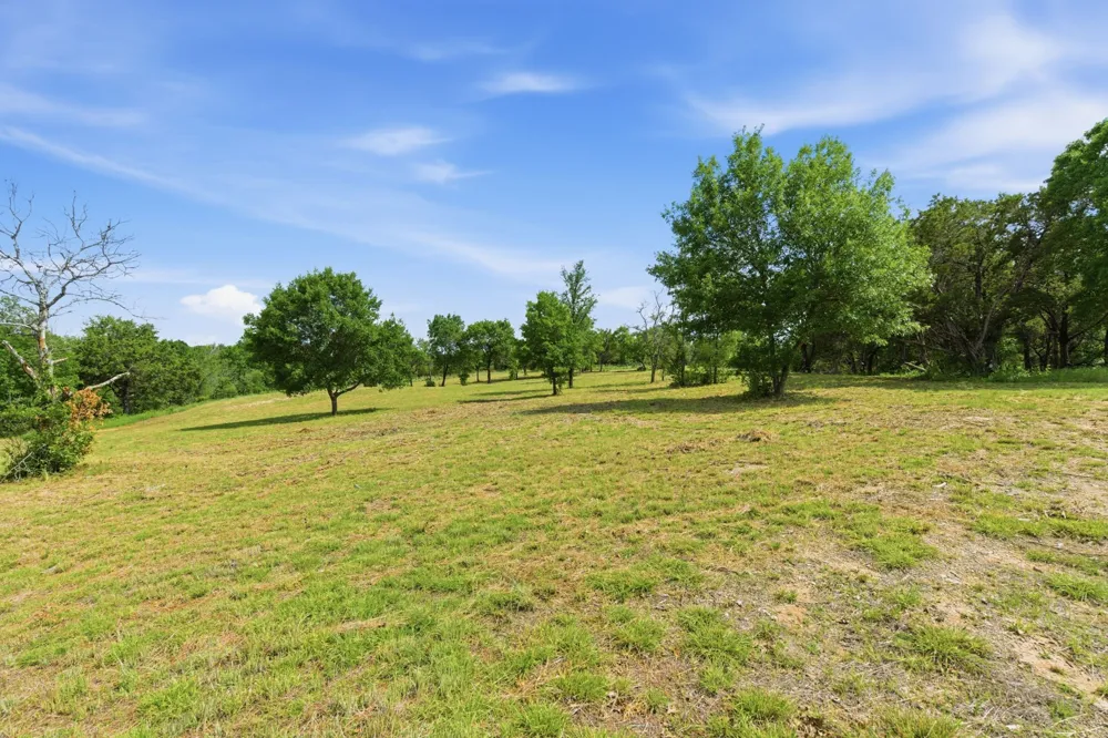 1025 Sky Road Weatherford, TX 76087