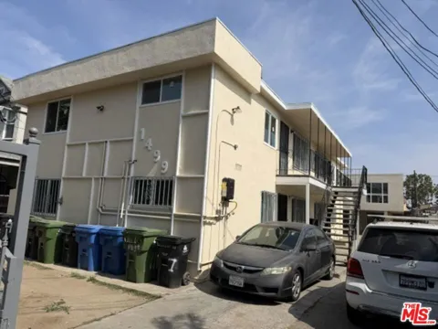 1499 W 35th Place #3