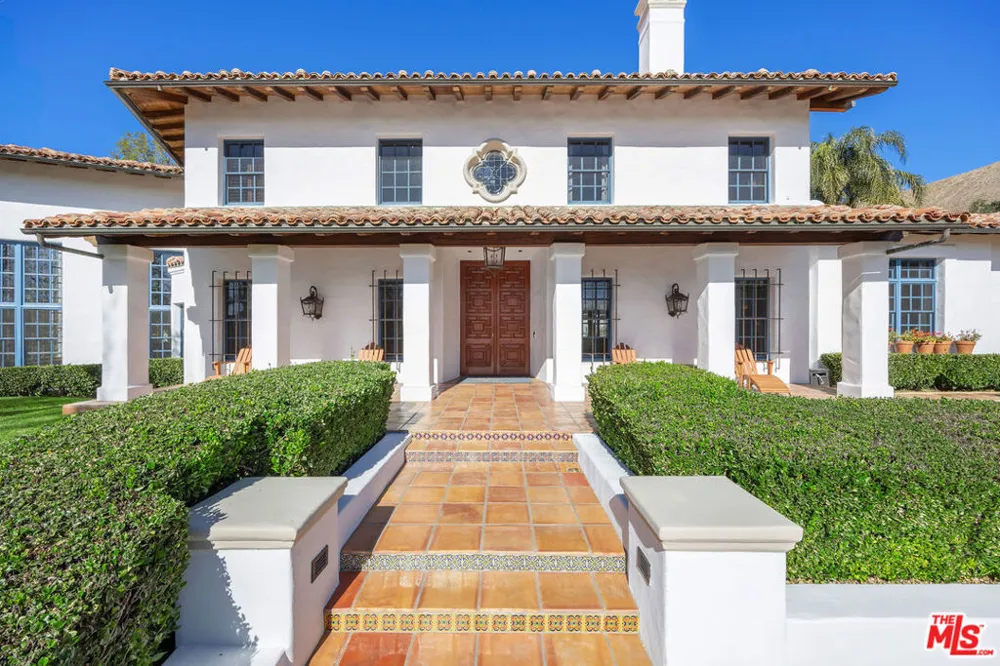 25127 Jim Bridger Road Hidden Hills, CA 91302