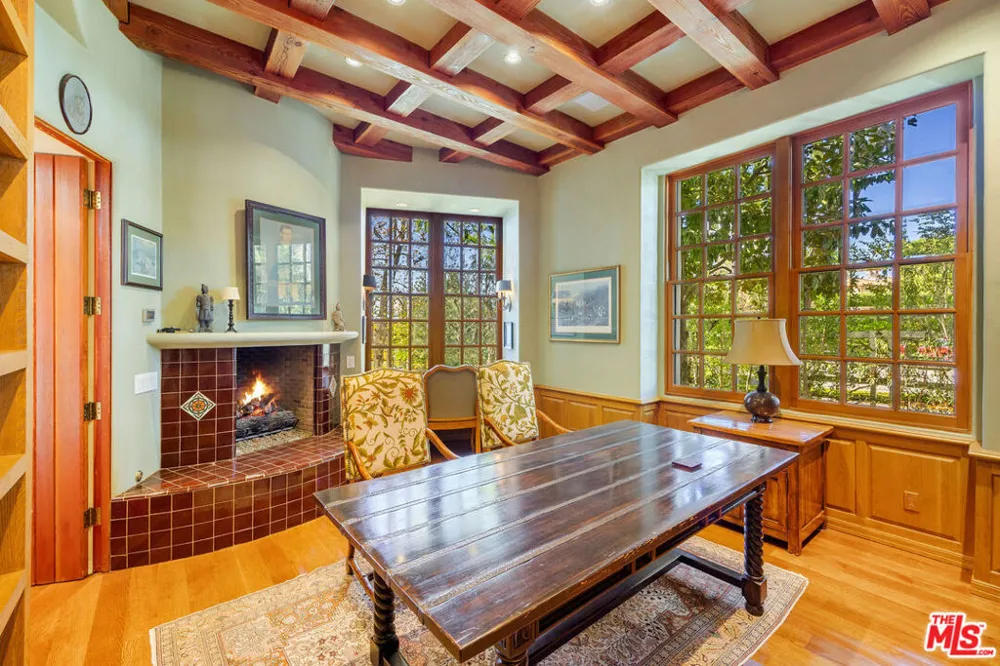 25127 Jim Bridger Road Hidden Hills, CA 91302