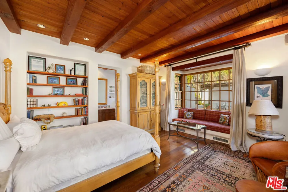 25127 Jim Bridger Road Hidden Hills, CA 91302