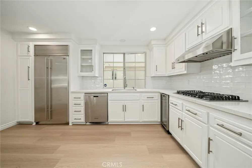 2101 E 15th #11 Newport Beach, CA 92663