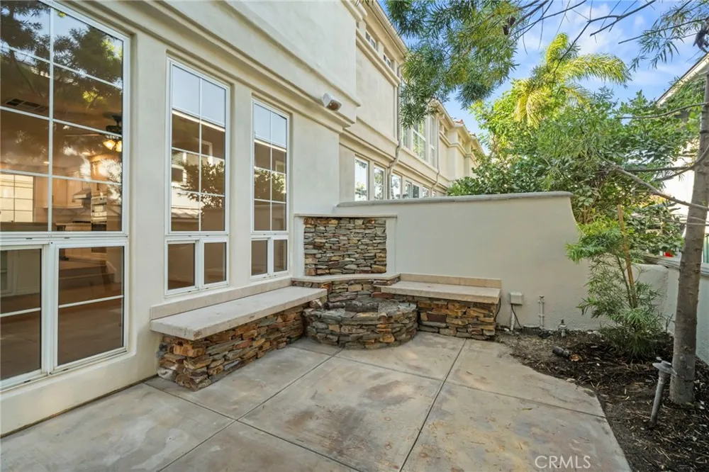 2101 E 15th #11 Newport Beach, CA 92663