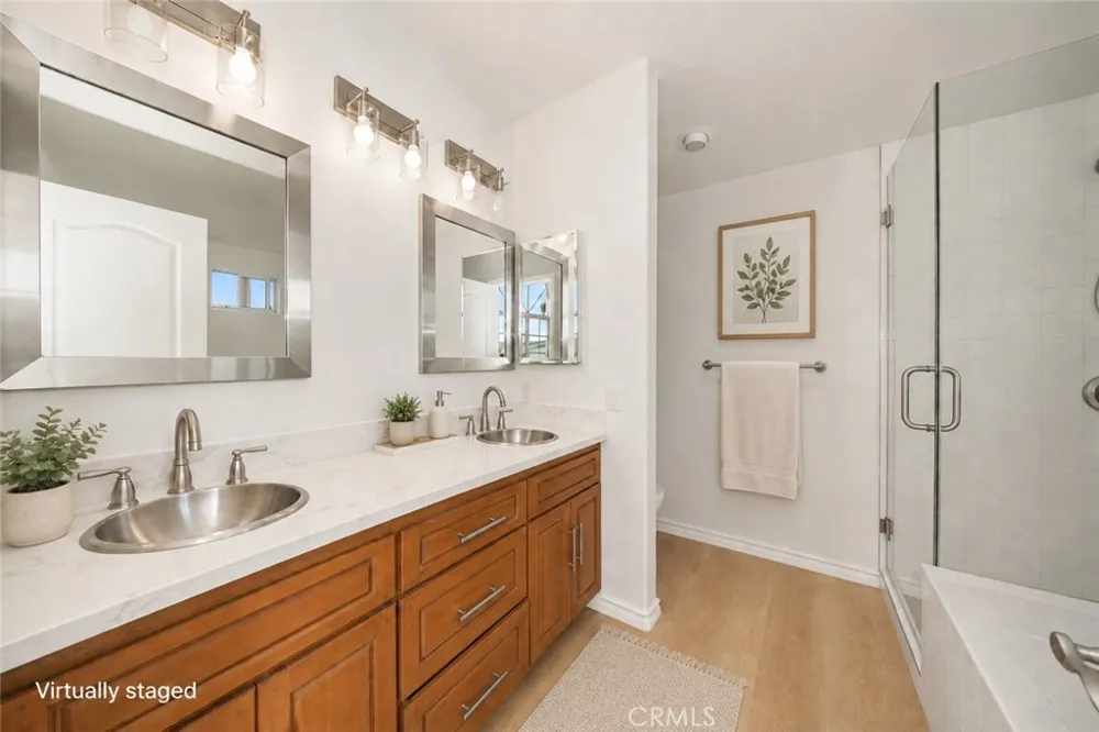 2101 E 15th #11 Newport Beach, CA 92663