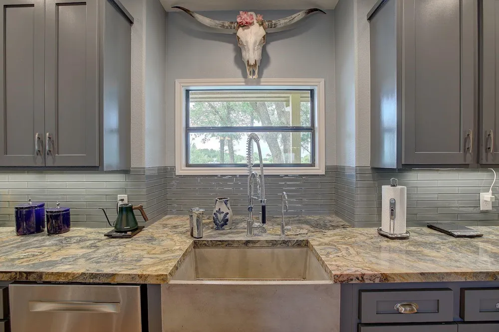 1928 Koether Road Carmine, TX 78932