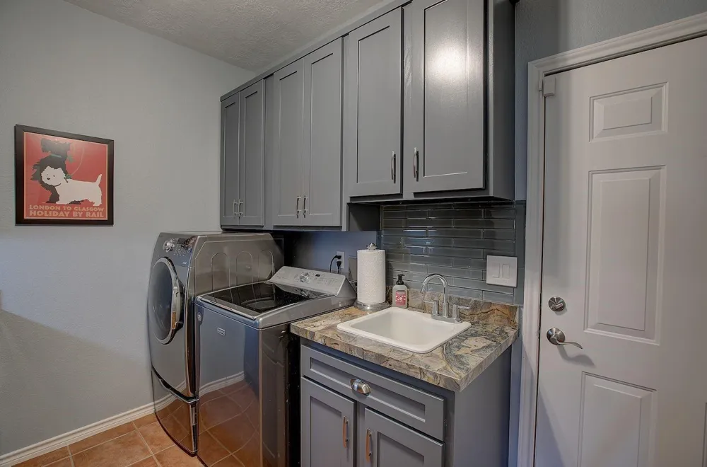 1928 Koether Road Carmine, TX 78932