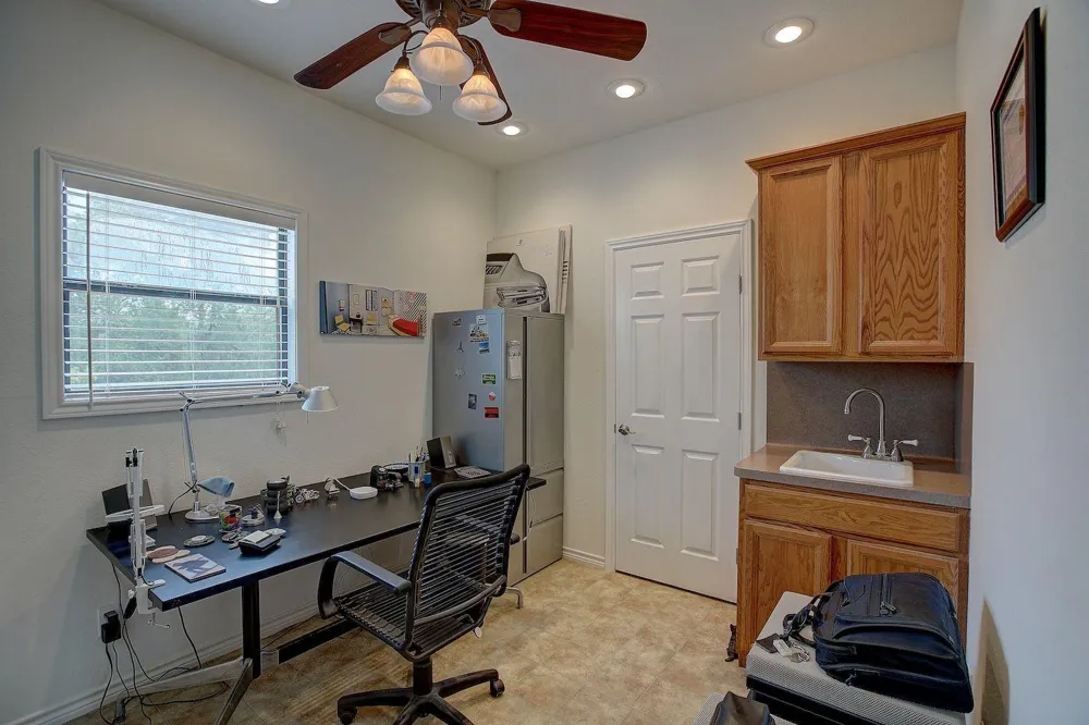 1928 Koether Road Carmine, TX 78932