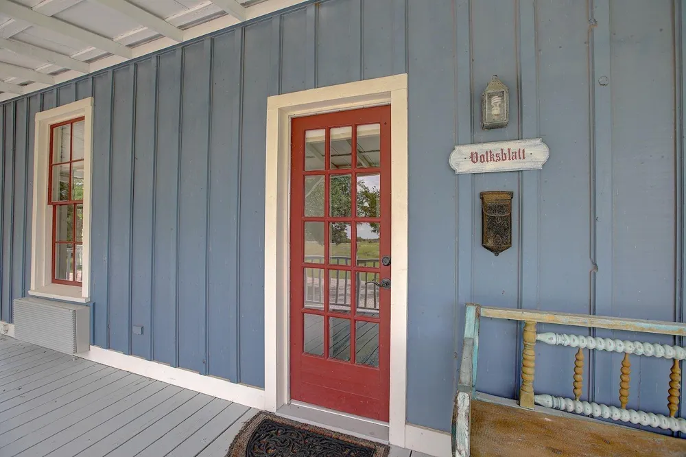1928 Koether Road Carmine, TX 78932