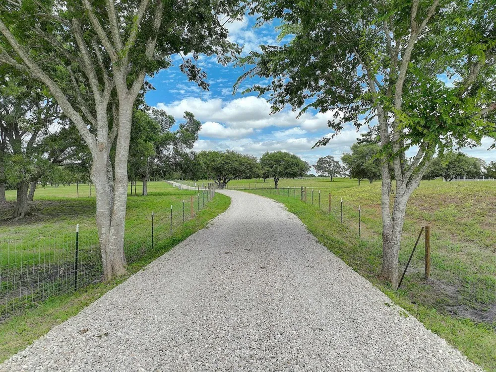 1928 Koether Road Carmine, TX 78932