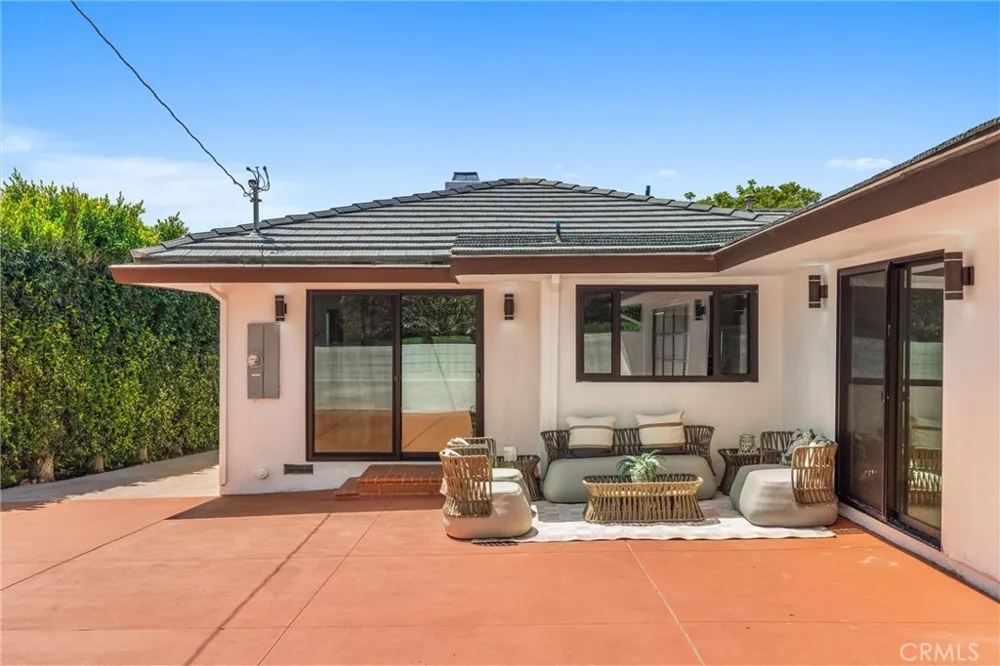 2112 Via Pacheco Palos Verdes Estates, CA 90274
