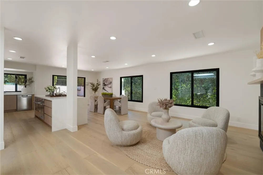 2112 Via Pacheco Palos Verdes Estates, CA 90274