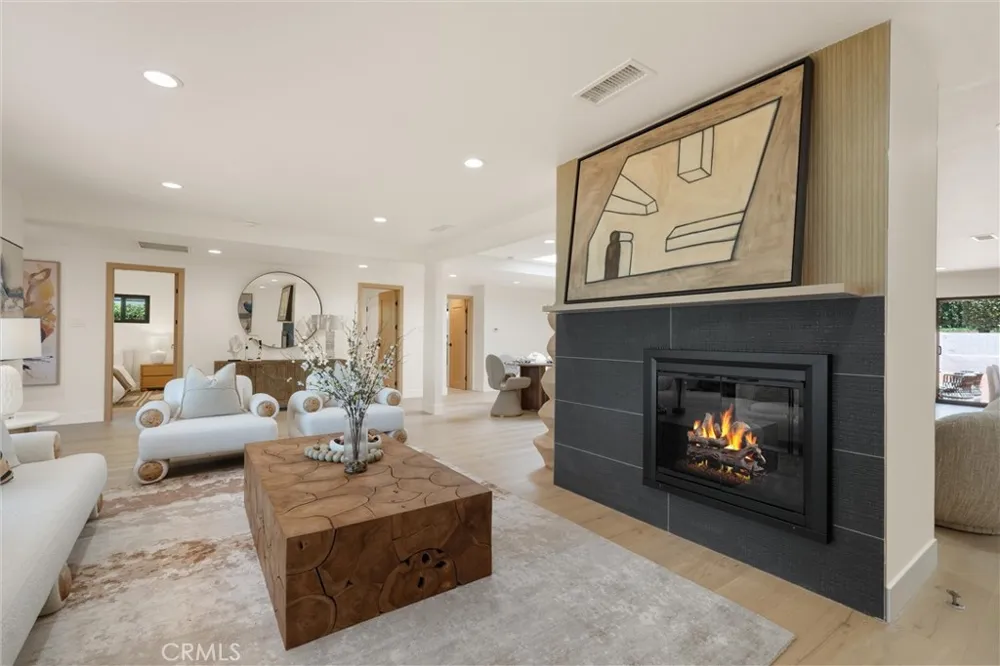 2112 Via Pacheco Palos Verdes Estates, CA 90274