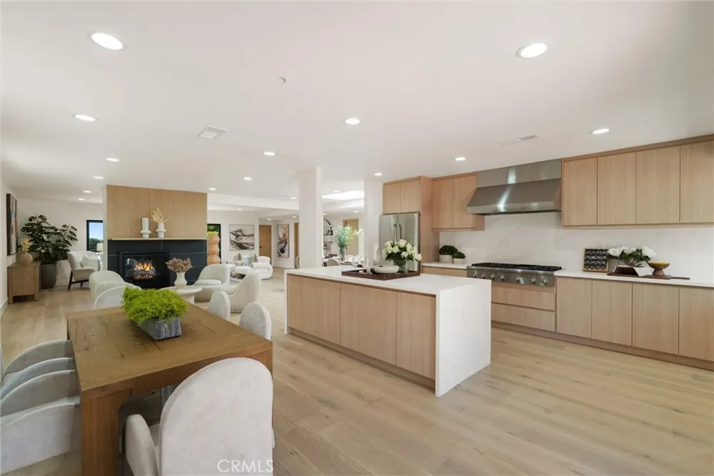 2112 Via Pacheco Palos Verdes Estates, CA 90274
