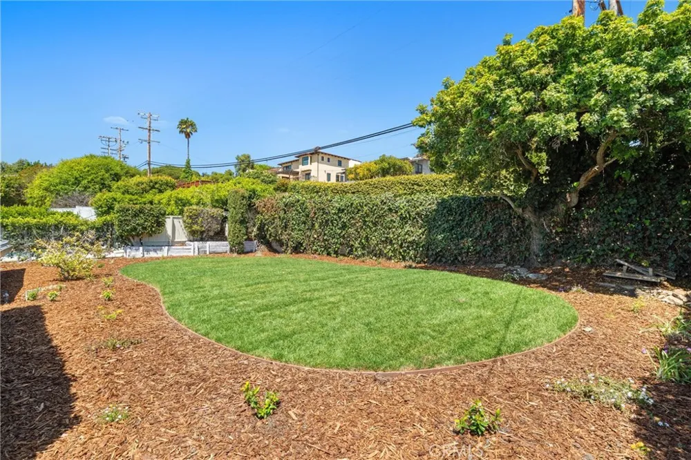 2112 Via Pacheco Palos Verdes Estates, CA 90274