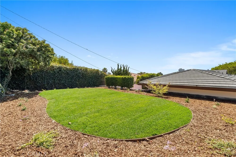 2112 Via Pacheco Palos Verdes Estates, CA 90274