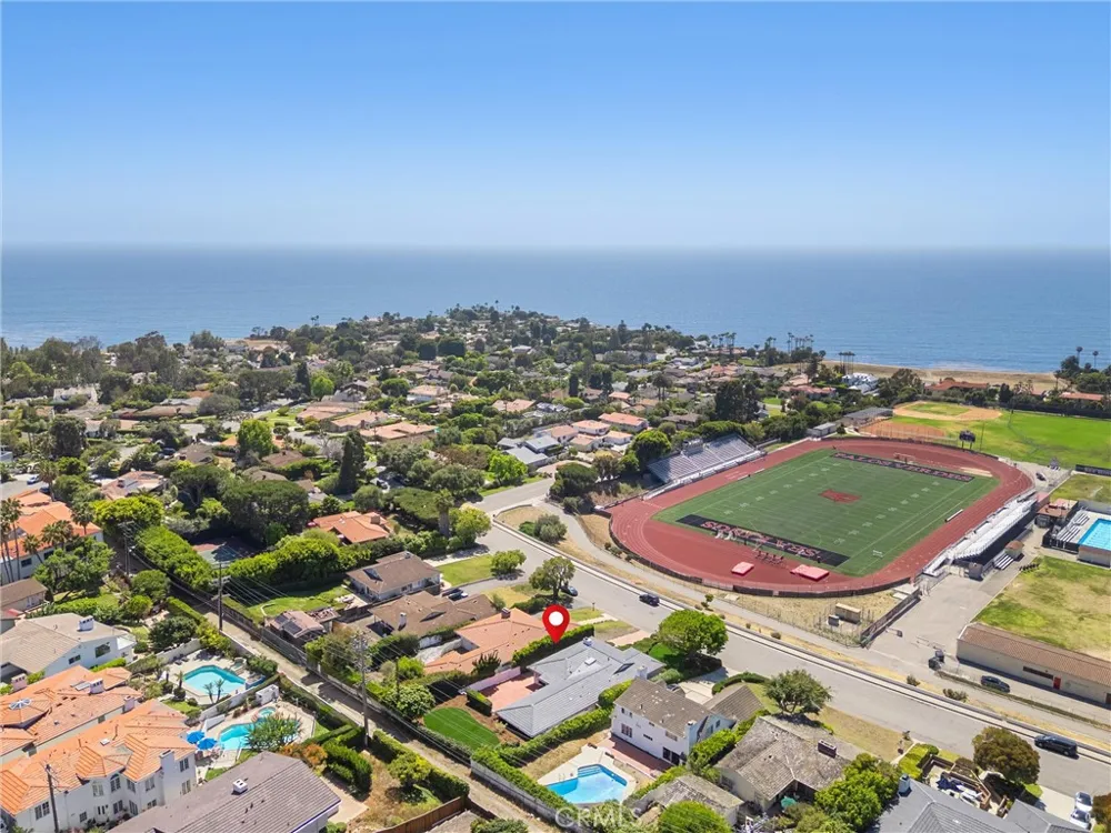2112 Via Pacheco Palos Verdes Estates, CA 90274