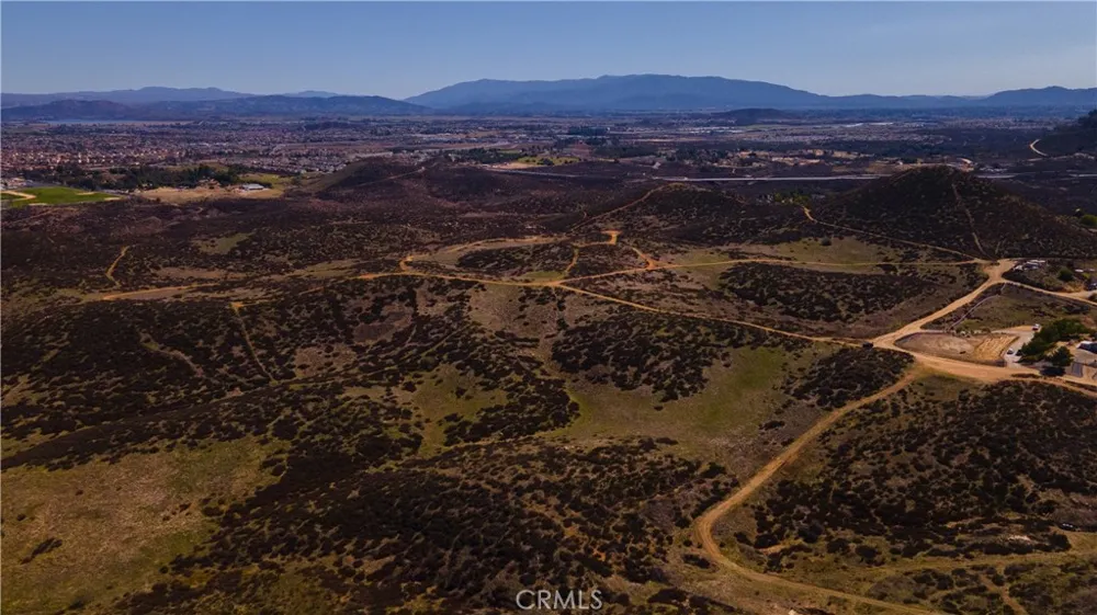 Avenida Manana Murrieta, CA 92563