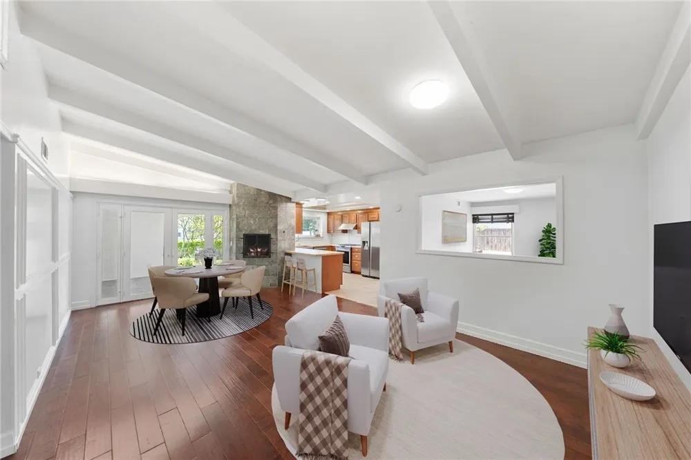 1020 La Serna La Habra, CA 90631