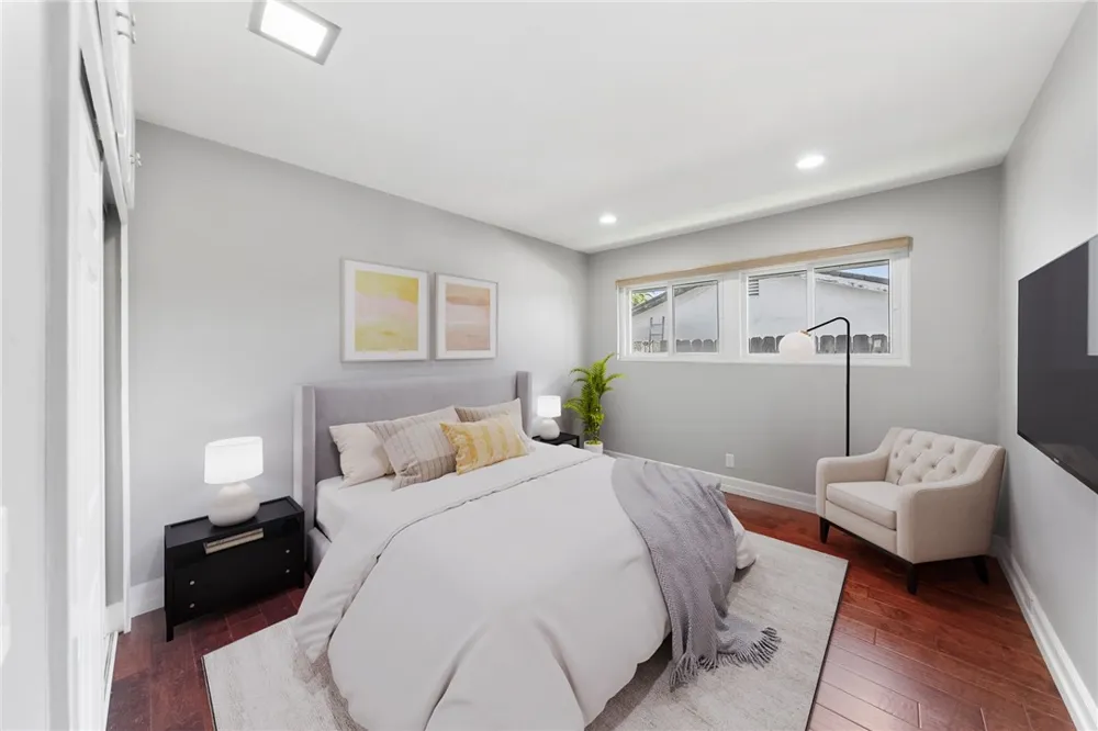 1020 La Serna La Habra, CA 90631