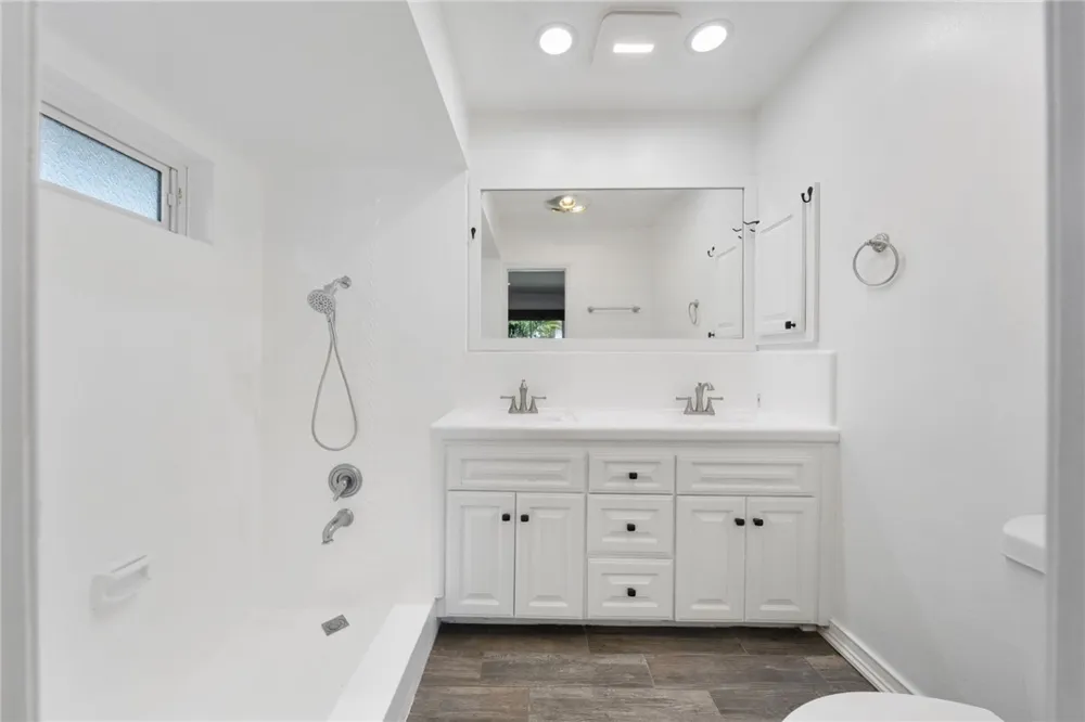 1020 La Serna La Habra, CA 90631