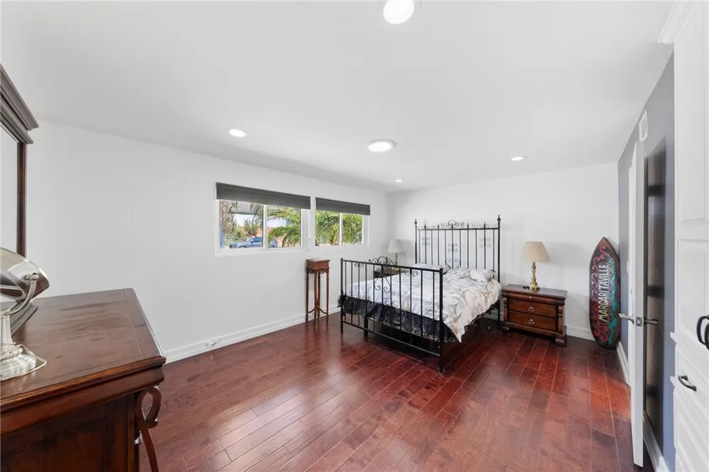 1020 La Serna La Habra, CA 90631